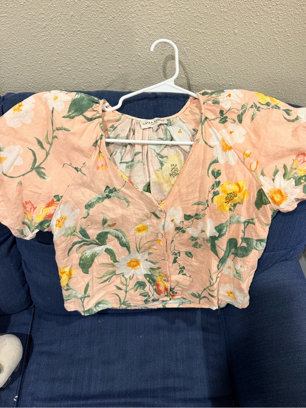 Laura Ashley Peach Floral Button-Front Crop Top